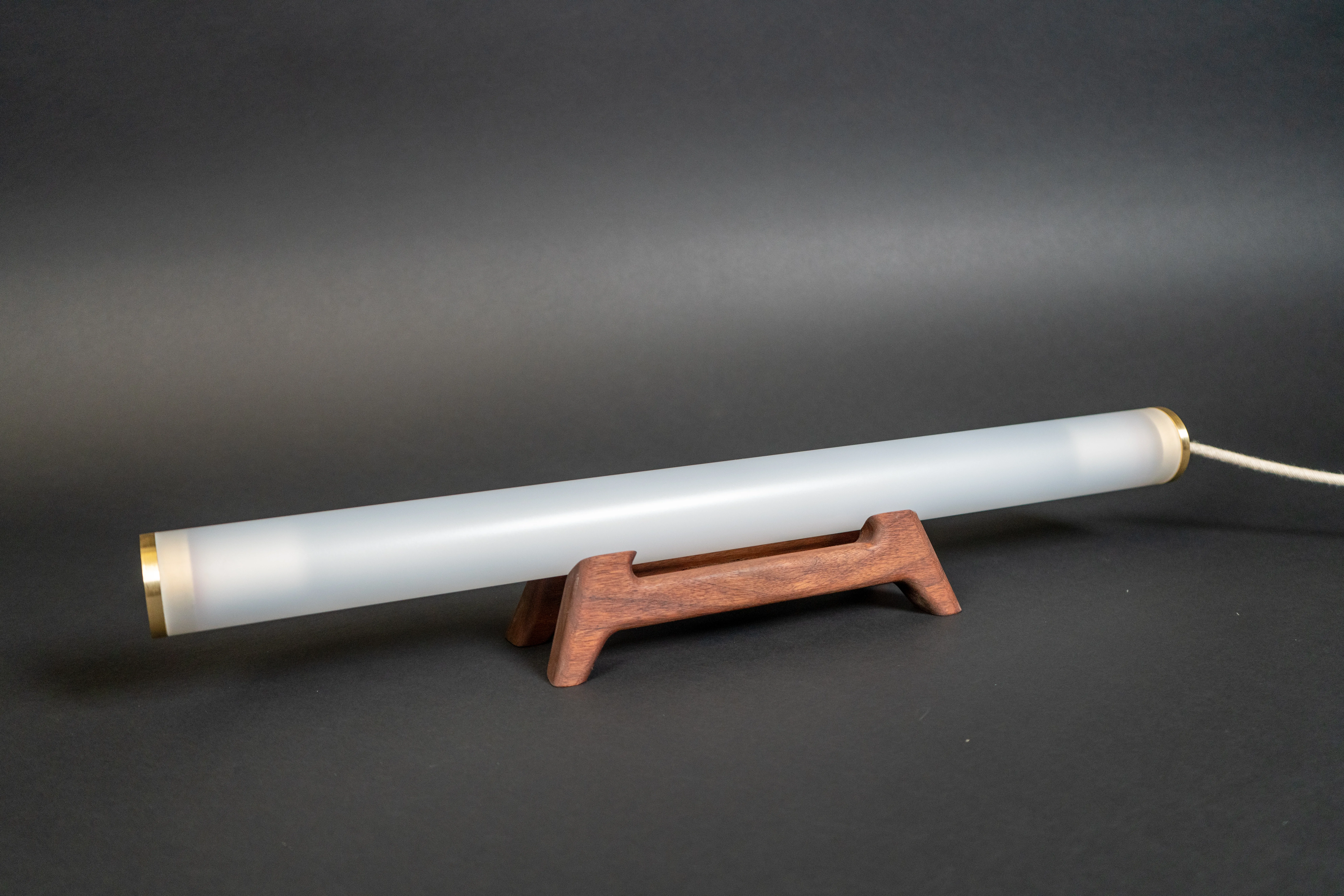 Linear Table Lamp